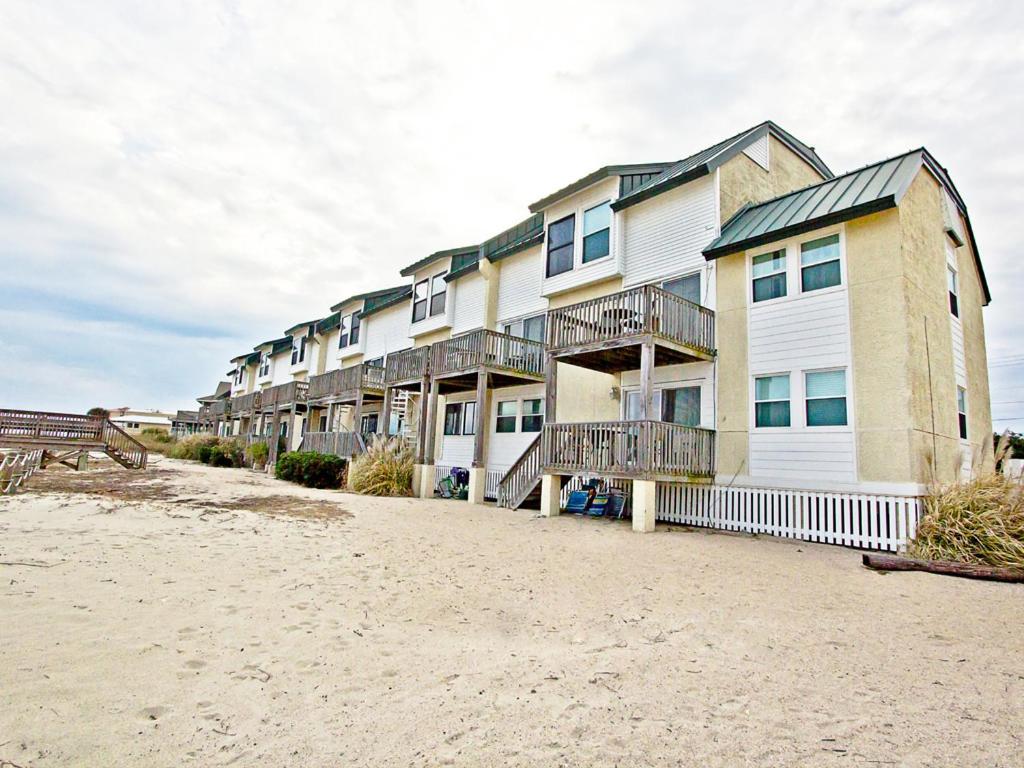 Tybee Lights 110C Apartment ไทบีไอส์แลนด์ ภายนอก รูปภาพ